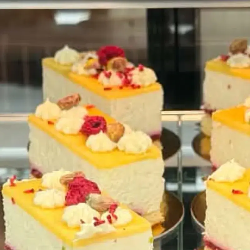 Lemon, quark, raspberry, pistachio
